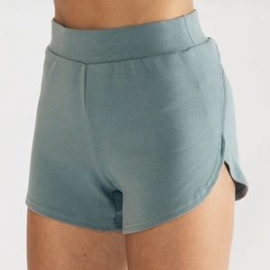 Alphalete Shorts